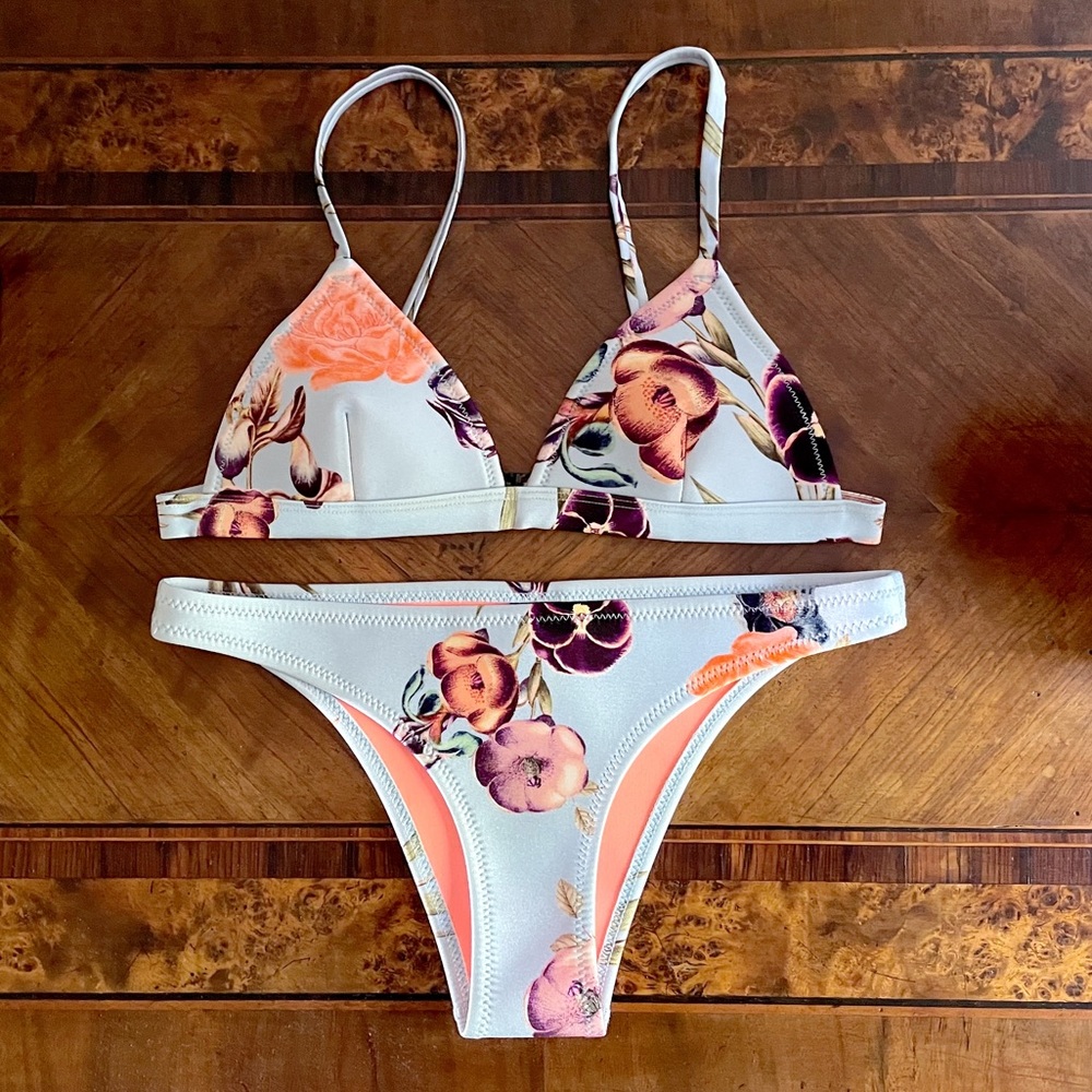 Triangl Swimwear Delilah Blue Floral Flower Neoprene Bikini Top & Bottom Sz S